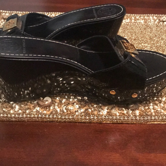 Tory Burch - Picture 3 of 5